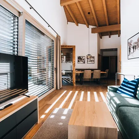 Aparthotel Bacher Living - &