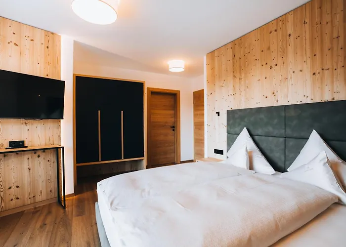 Apartahotel Bacher Living - & *