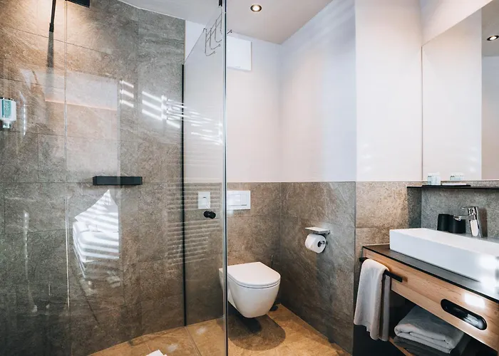 Bacher Living - & Apartahotel *