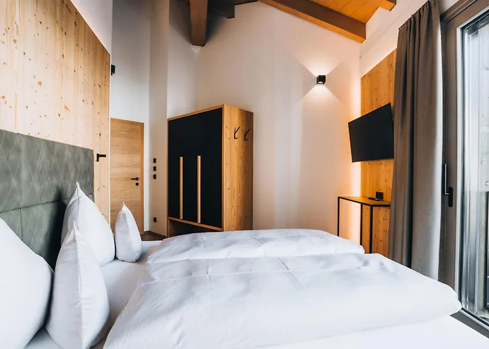 Bacher Living - & Apartahotel Serfaus