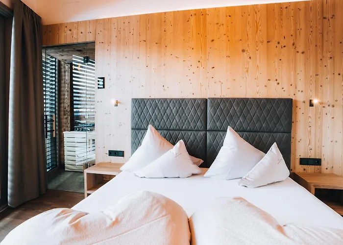 Apartahotel Bacher Living - & Serfaus