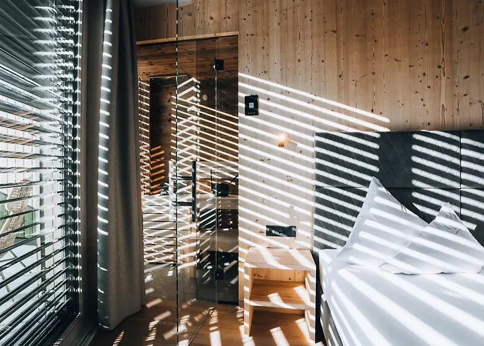 Bacher Living - & Apartahotel *