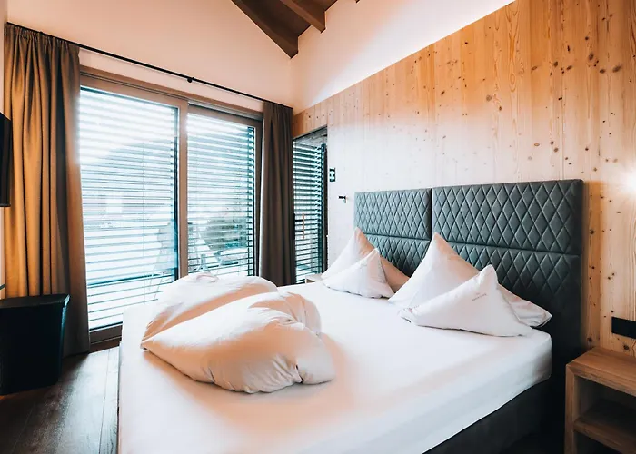 Bacher Living - & Apartahotel Serfaus