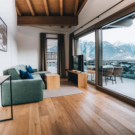 Aparthotel Bacher Living - & *