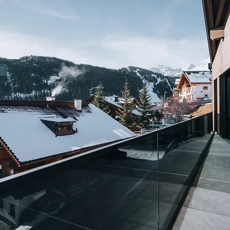 Aparthotel Bacher Living - &