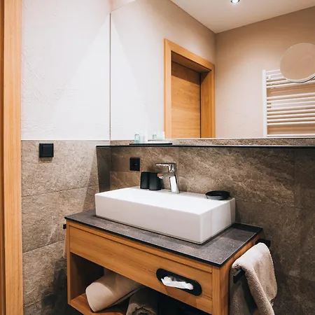 Aparthotel Bacher Living - &
